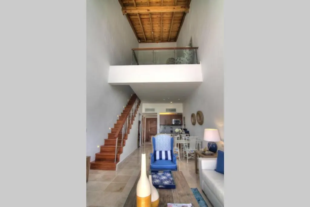 Beachfront Paradise Luxury Penthouse 蓬塔卡纳